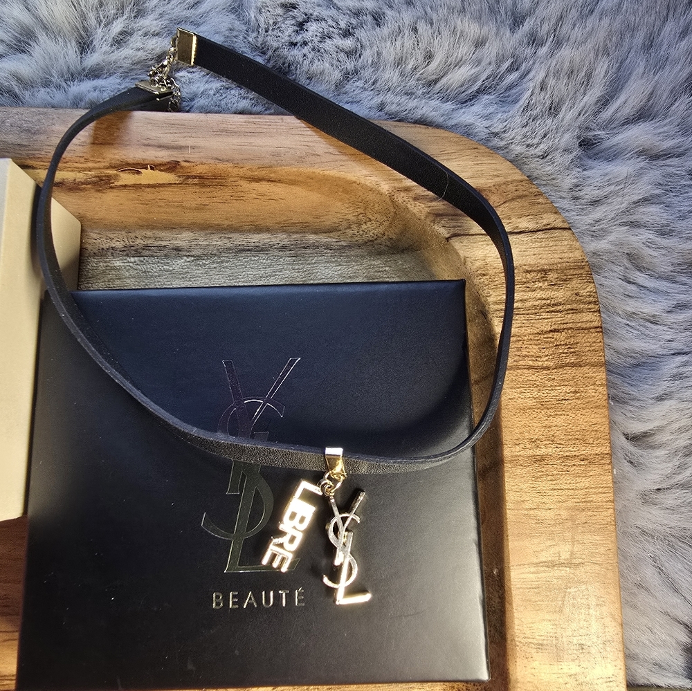 YSL Yves Saint Laurent Choker - Picture 2 of 2